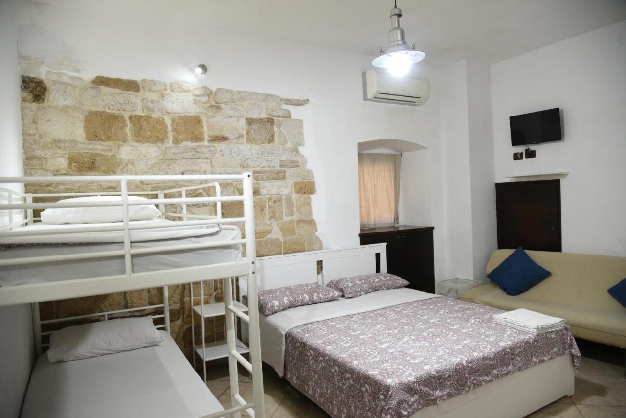 Corte Trecantaia 11 Holiday Hotel Bari Buitenkant foto