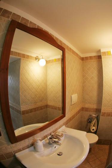 Corte Trecantaia 11 Holiday Hotel Bari Buitenkant foto
